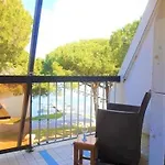 Διαμέρισμα Sejour Paisible Avec Piscine Et Vue Sur Le Λα Γκραντ-Μοτ