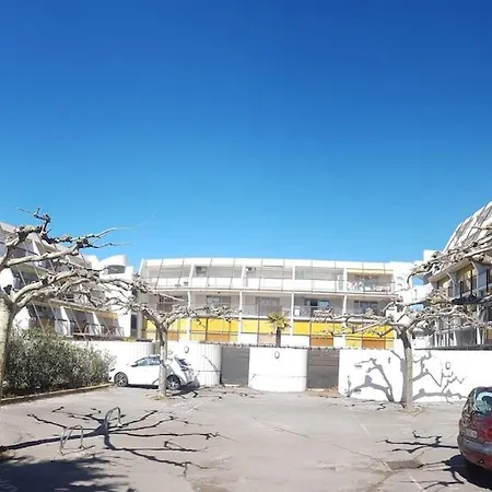 Διαμέρισμα Sejour Paisible Avec Piscine Et Vue Sur Le Λα Γκραντ-Μοτ