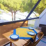 Апартаменты Sejour Paisible Avec Piscine Et Vue Sur Le *