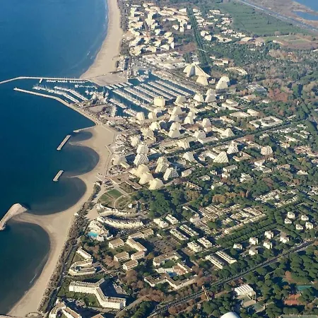 Διαμέρισμα Paisible Avec Piscine Et Vue Sur Le Λα Γκραντ-Μοτ